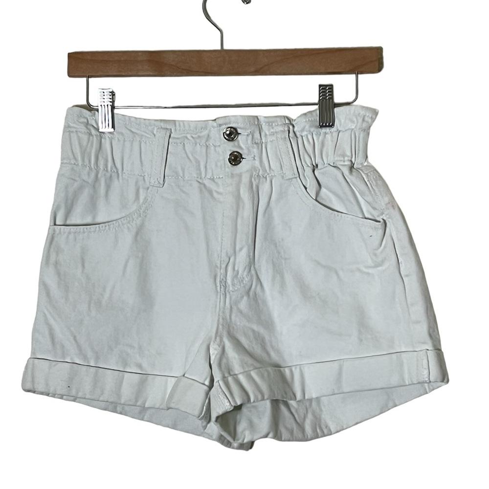 Forever 21 | White high rise cuffed denim paper bag jean shorts size sma…